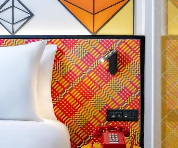 Hotel Ibis Styles Silom 4*