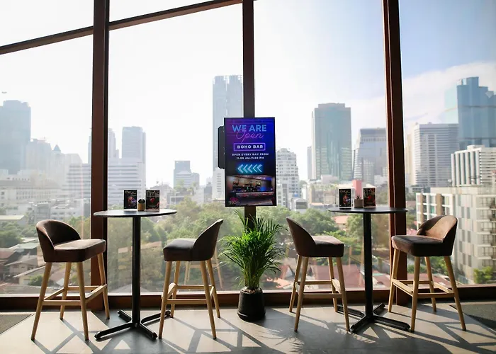 Hotel Ibis Styles Silom 4*