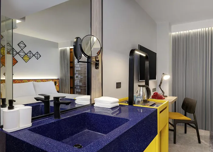 Hotel Ibis Styles Silom