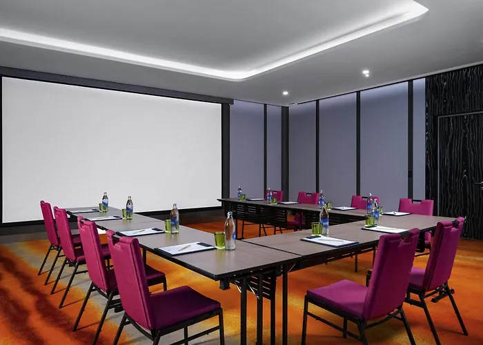 Ibis Styles Silom Hotel 4*