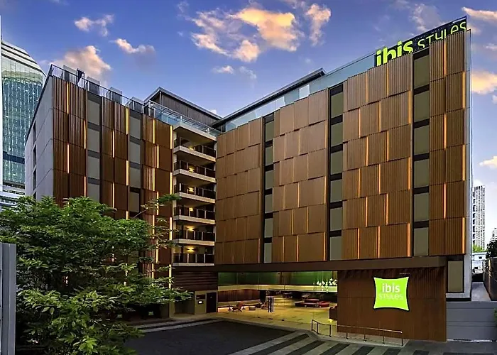 Ibis Styles Silom Hotel 4*
